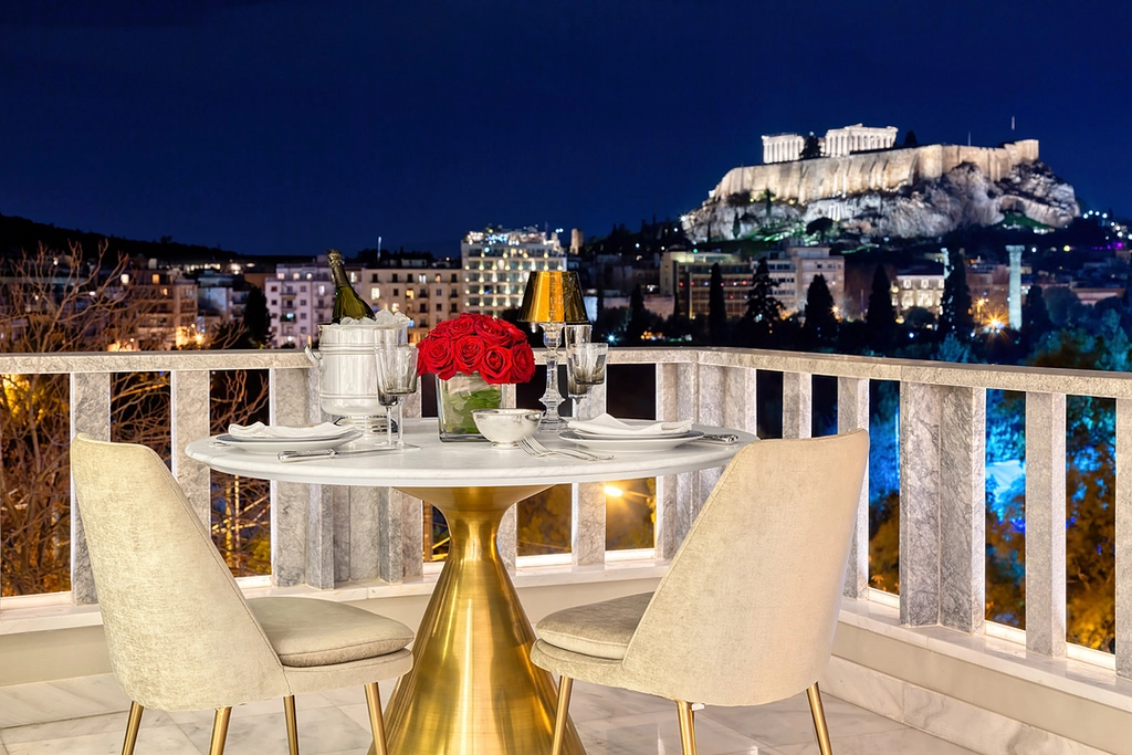 Luxury Hotel