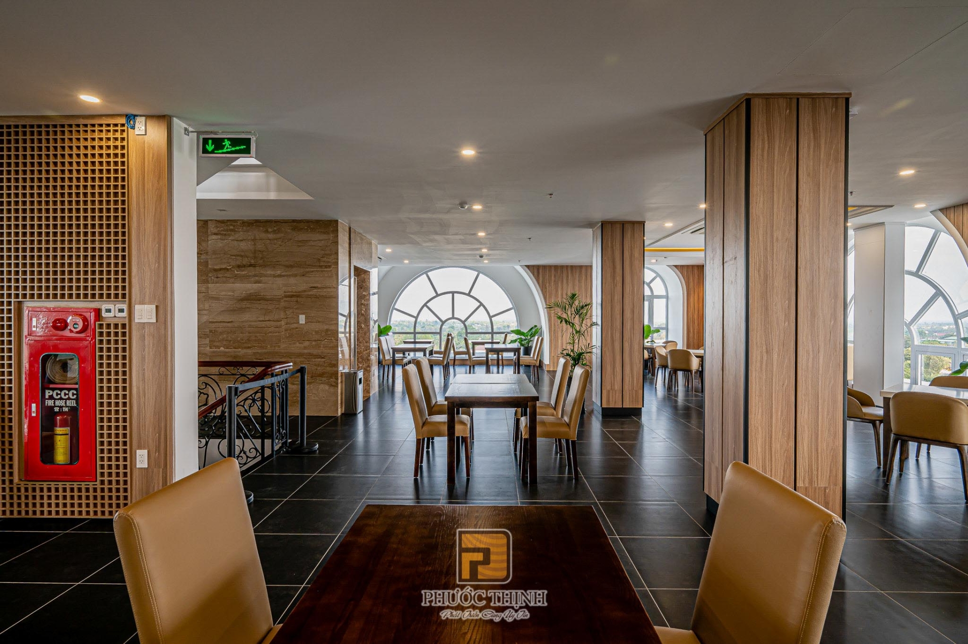 Sunshine Hotel