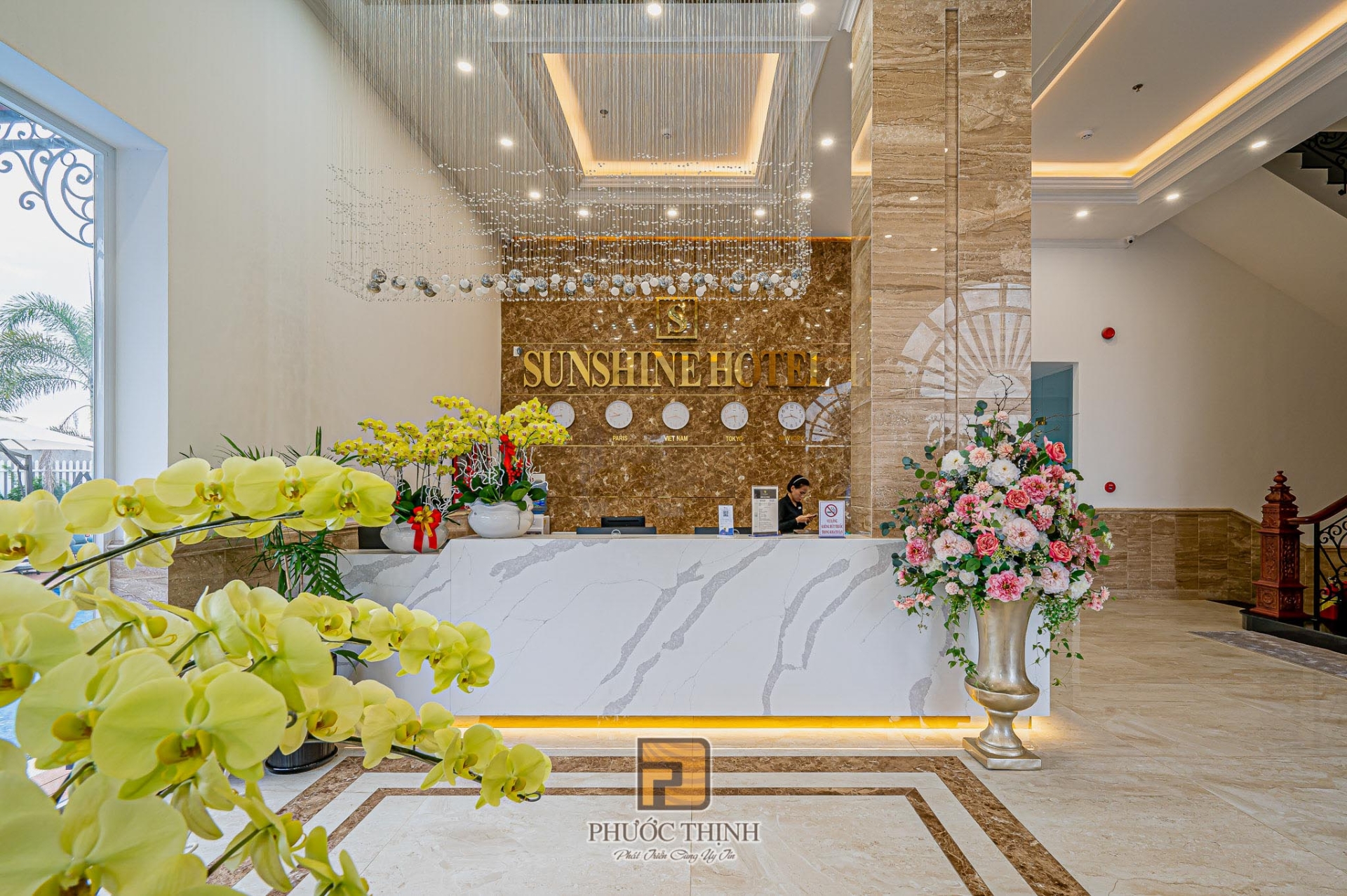 Sunshine Hotel