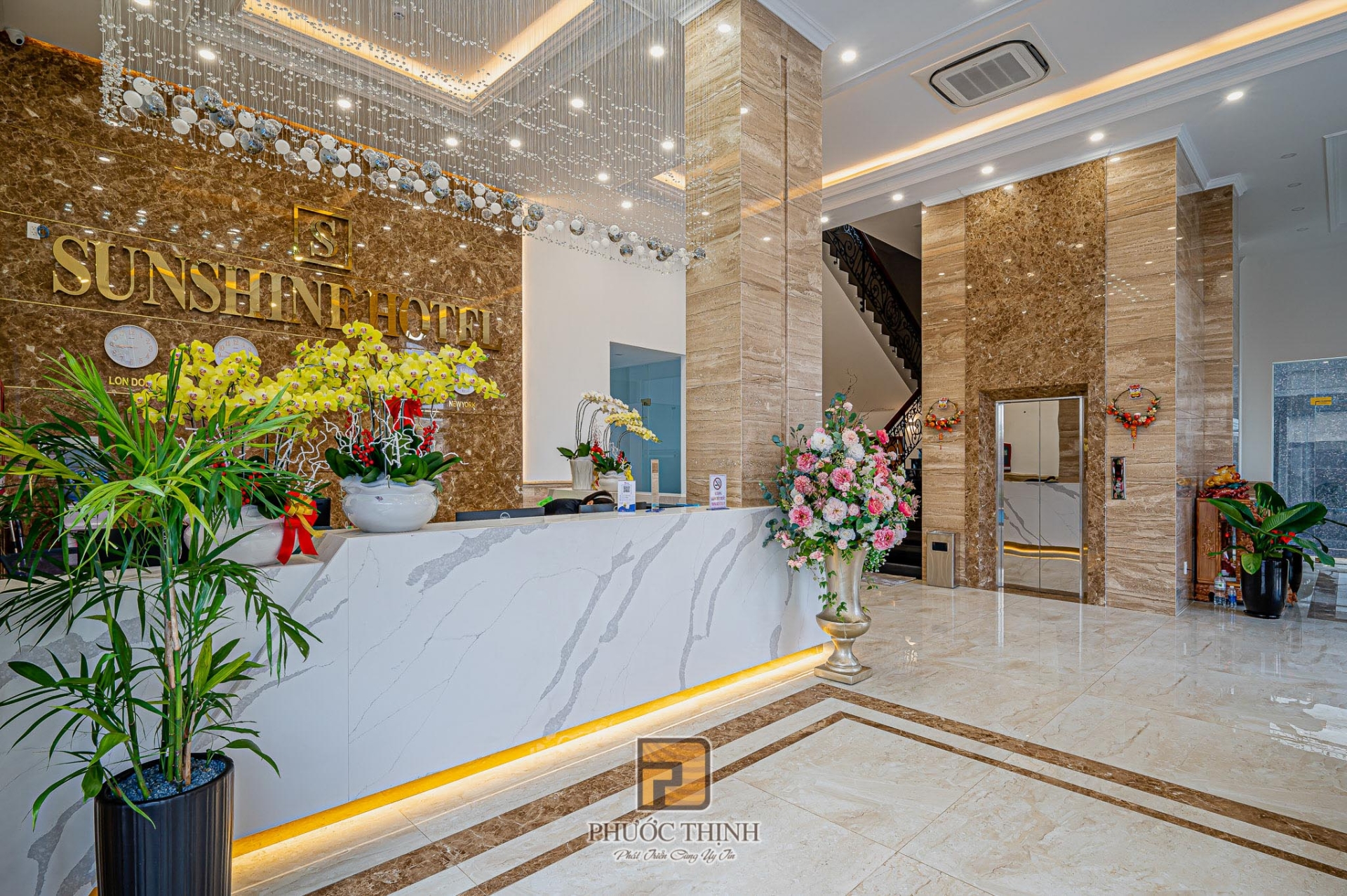 Sunshine Hotel